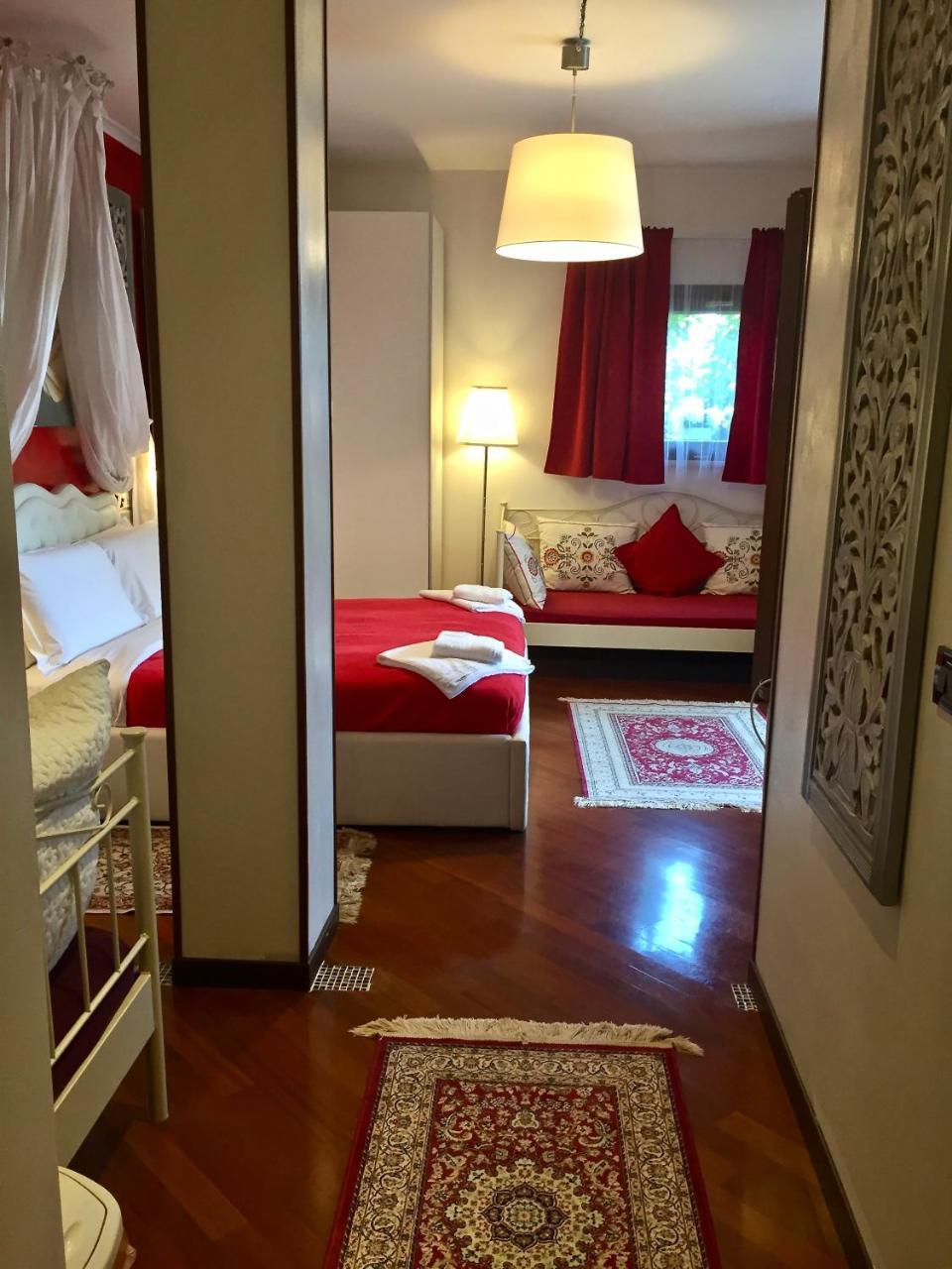 B&B Garda 4U 데센자노델가르다 외부 사진