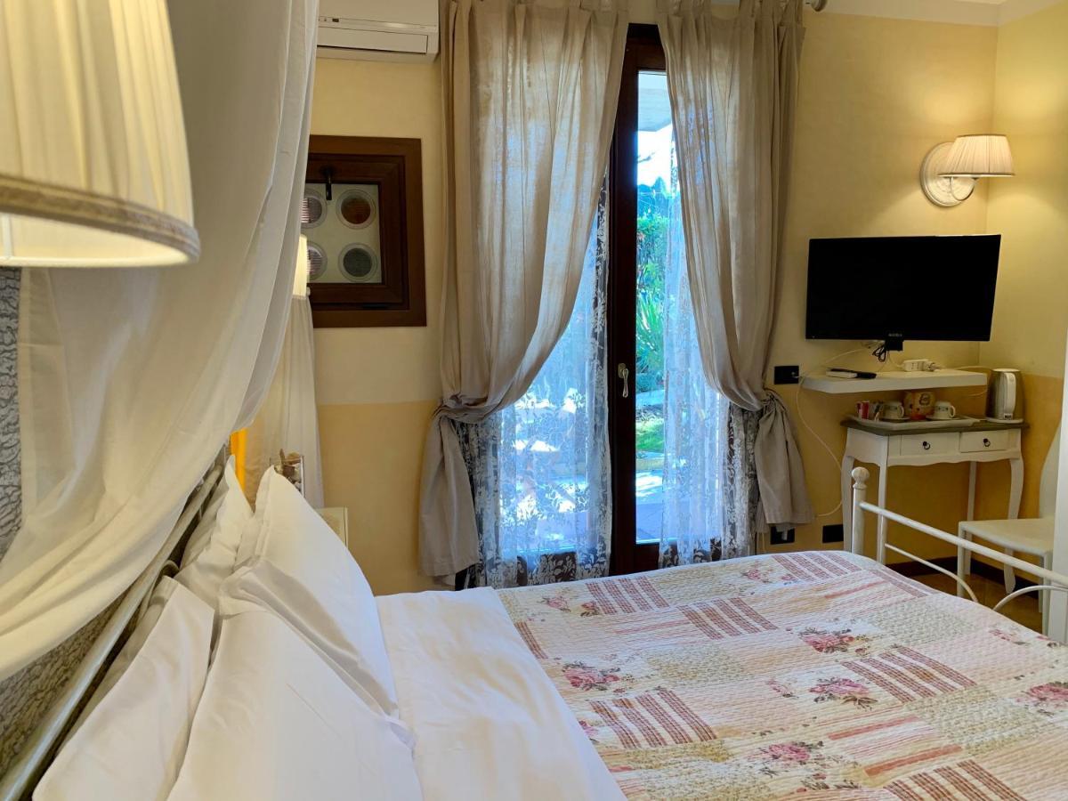 B&B Garda 4U 데센자노델가르다 외부 사진